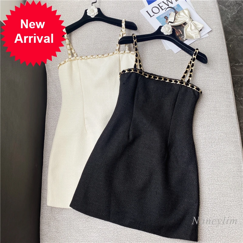 Metal Chain Woven Spaghetti Strap Dress Women 2021 Summer New European Temperament Dresses High Waist Slim Female Outfits
Metal Chain Woven Spaghetti Strap Dress Women 2021 Summer New European Temperament Dresses High Waist Slim Female Outfits
