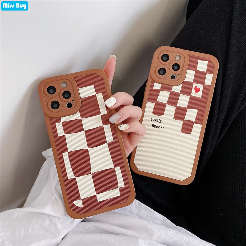 Pasting Leather Love Heart Lattice Shockproof Cases for iPhone 13 12 11 Pro MAX 12 XS Max XR X 8 7 Plus Coque Silicon Back Cover
Pasting Leather Love Heart Lattice Shockproof Cases for iPhone 13 12 11 Pro MAX 12 XS Max XR X 8 7 Plus Coque Silicon Back Cover