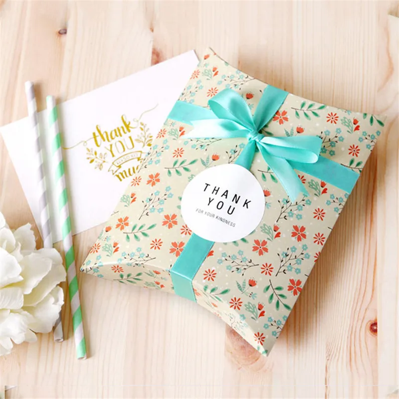 5/10/20pcs Candy Gift Box Wedding Gifts for Guests Chic Striped Pot Floral Printed Color Paper Baby Shower Cookie Bag Pillow
5/10/20pcs Candy Gift Box Wedding Gifts for Guests Chic Striped Pot Floral Printed Color Paper Baby Shower Cookie Bag Pillow