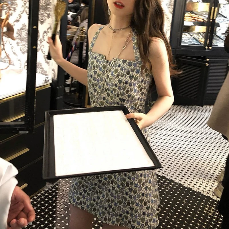 French Elegant Dress Women Floral Sexy Camisole Backless Dress Office Evening Party Dresses for Women Korea Style 2021 Summer
French Elegant Dress Women Floral Sexy Camisole Backless Dress Office Evening Party Dresses for Women Korea Style 2021 Summer