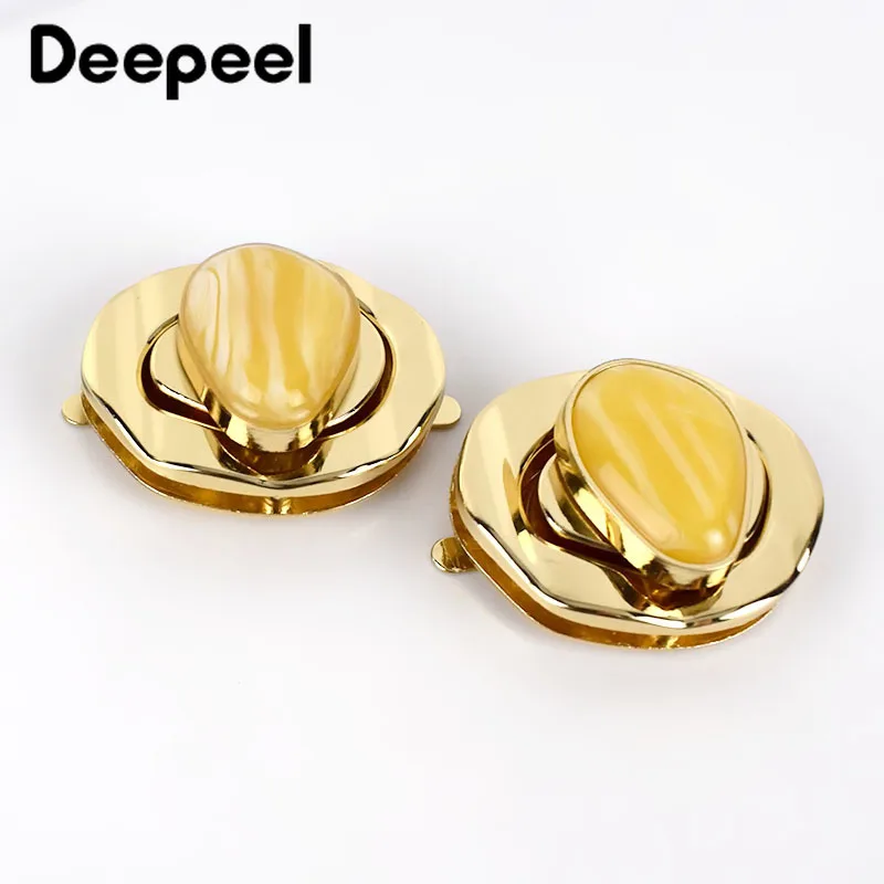2/4/10pcs Metal Bag Snap Lock Handbag Clasps Closure Buckle DIY Purse Twist Turn Locks Bags Accessories Replacement Buckles
2/4/10pcs Metal Bag Snap Lock Handbag Clasps Closure Buckle DIY Purse Twist Turn Locks Bags Accessories Replacement Buckles