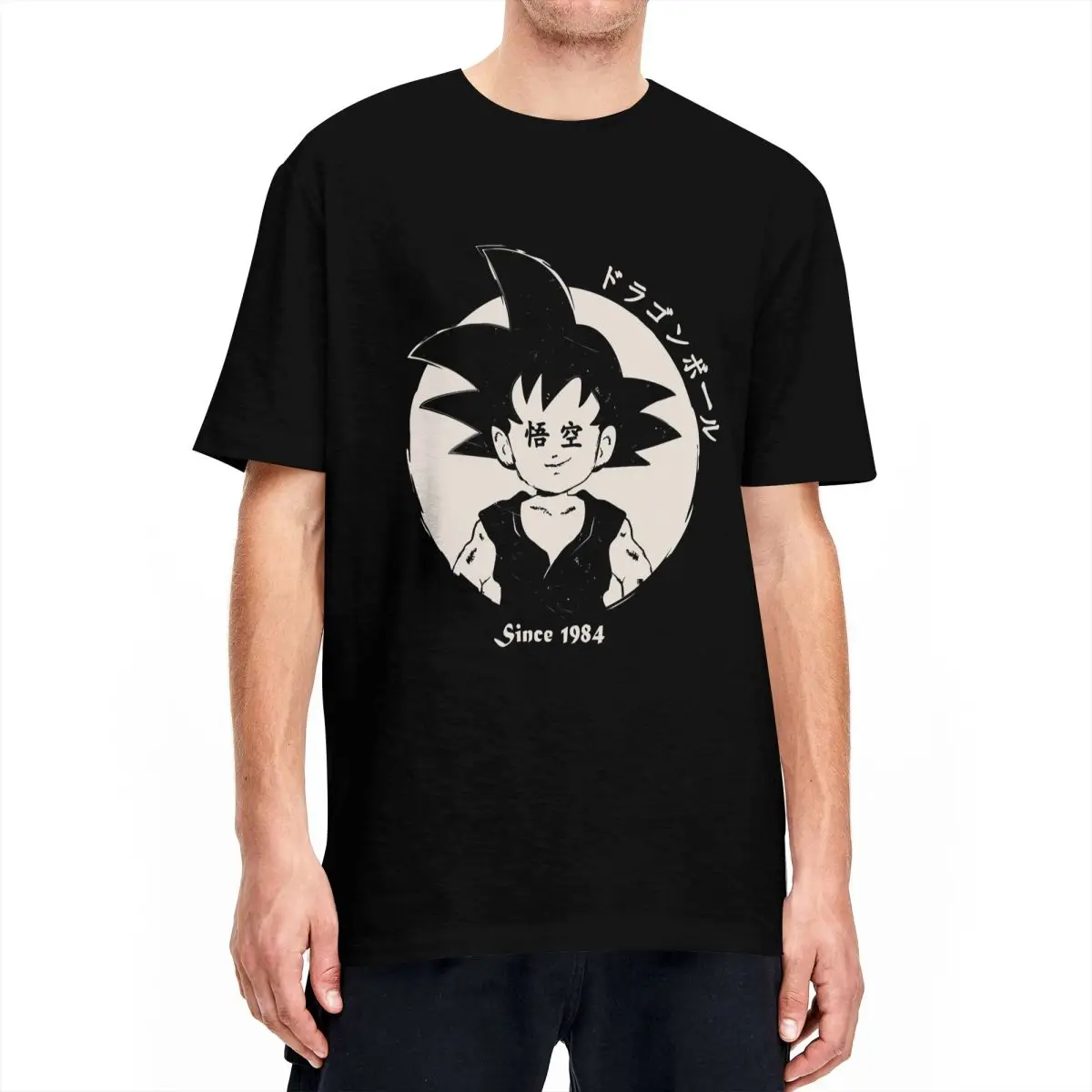 Bandai Dragon Ball Z Sangoku 1984 футболка для мужчин Хлопковые креативные футболки аниме футболка с коротким рукавом Топы Новое поступление
Bandai Dragon Ball Z Sangoku 1984 футболка для мужчин Хлопковые креативные футболки аниме футболка с коротким рукавом Топы Новое поступление