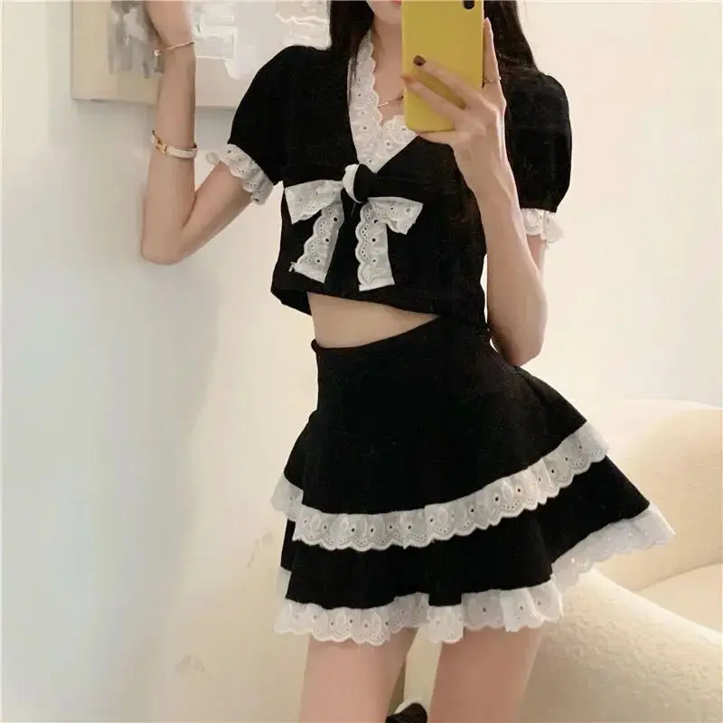 Sexy bow suit women clothes 2021 summer new fashion freshing short short-sleeved top + pleated a-line short skirt two-piece suit
Sexy bow suit women clothes 2021 summer new fashion freshing short short-sleeved top + pleated a-line short skirt two-piece suit