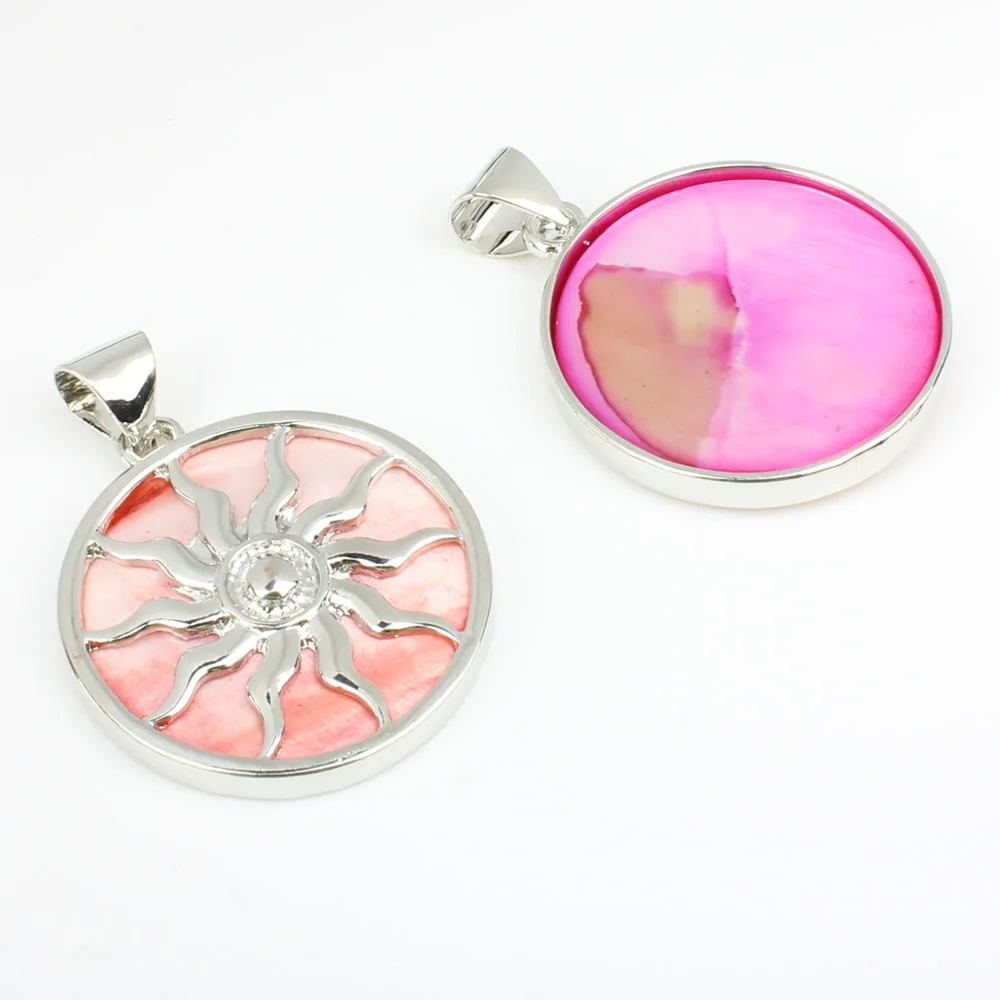 2pcs Natural Abalone Shell Colorful Sun Flower God Totem Pendant Charm Women Individuality Jewelry Make DIY Necklace Accessories
2pcs Natural Abalone Shell Colorful Sun Flower God Totem Pendant Charm Women Individuality Jewelry Make DIY Necklace Accessories