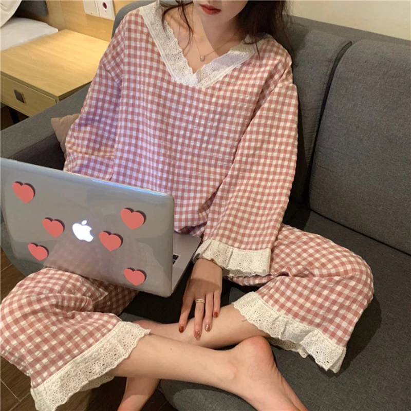Summer Women Pajamas Set 7 Points Sleeved Female Sleepwear Loose Comfort Long Sleeved Spring Autumn Lace Plaid Home Sleeping Nig
Summer Women Pajamas Set 7 Points Sleeved Female Sleepwear Loose Comfort Long Sleeved Spring Autumn Lace Plaid Home Sleeping Nig