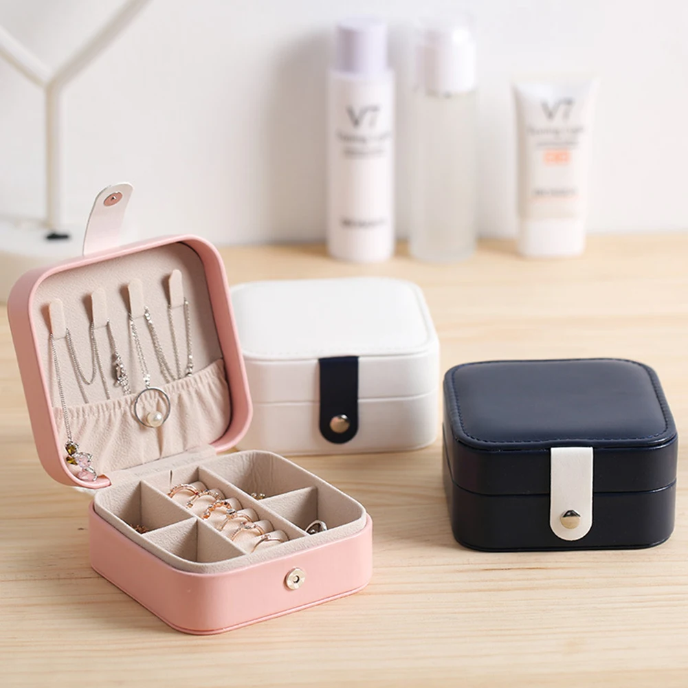 Mini Travel Jewelry Storage Box Girl Portable PU Leather Earring Ring Necklace Jewellery Case Organizer Women's cosmetic bag New
Mini Travel Jewelry Storage Box Girl Portable PU Leather Earring Ring Necklace Jewellery Case Organizer Women's cosmetic bag New