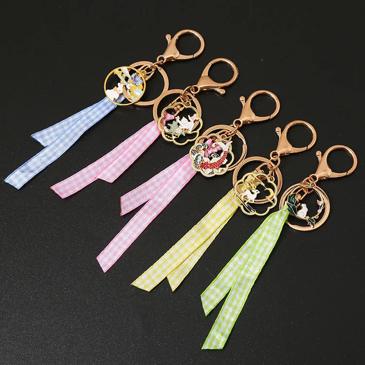 Cute Alloy Ribbon Keychain Creative New Painted Hollow Personality Animal Key Chain Fashion Diy Keychain Accessories Jewelry
Cute Alloy Ribbon Keychain Creative New Painted Hollow Personality Animal Key Chain Fashion Diy Keychain Accessories Jewelry
