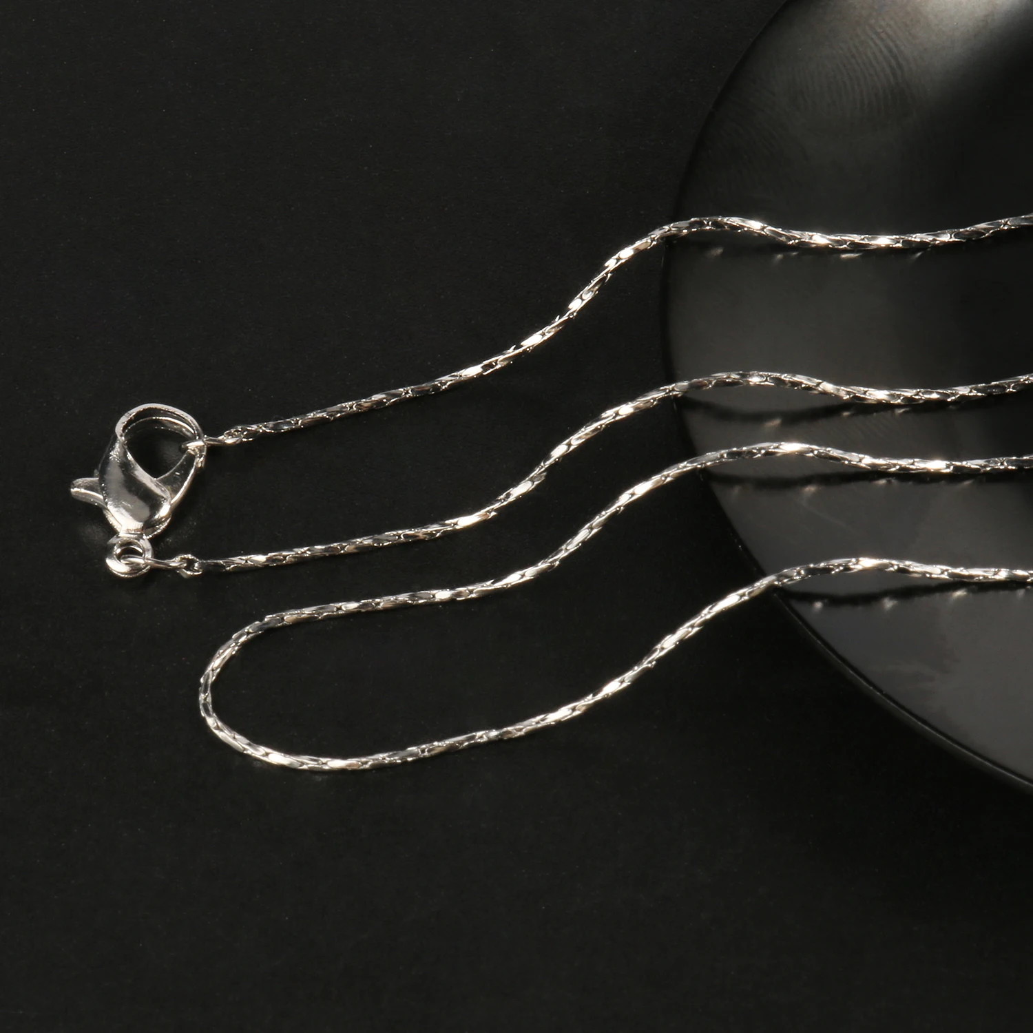 KC Gold Rhodium Silver Twisted Chains 12pcs/lot with Lobster Clasps for Jewelry Making DIY Accessories Supplies 
KC Gold Rhodium Silver Twisted Chains 12pcs/lot with Lobster Clasps for Jewelry Making DIY Accessories Supplies