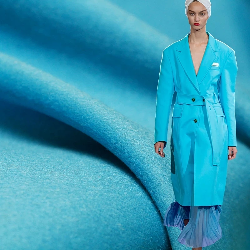 Кислотно-голубой двухсторонний кашемир с покрытием, 100% шерсть, материал ткани, зимнее женское пальто, ткань для шитья
Кислотно-голубой двухсторонний кашемир с покрытием, 100% шерсть, материал ткани, зимнее женское пальто, ткань для шитья