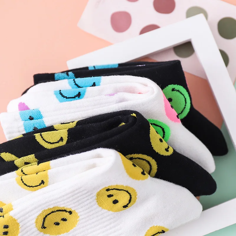 Dreamlikelin Smiley Print Cute Socks Korea Fashion Spring Autumn Cotton Kawaii Smile Face Socks
Dreamlikelin Smiley Print Cute Socks Korea Fashion Spring Autumn Cotton Kawaii Smile Face Socks