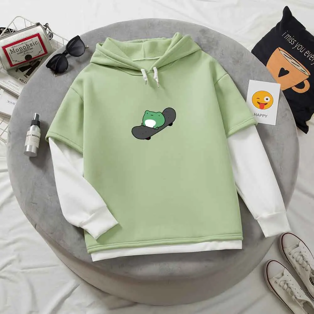 Cute Green Frog Fake Two Piece Top Hip Hop Hoodie Pullover Women Oversize Kawaii Aesthetic Sweatshirt Korean Warm Clothes
Cute Green Frog Fake Two Piece Top Hip Hop Hoodie Pullover Women Oversize Kawaii Aesthetic Sweatshirt Korean Warm Clothes