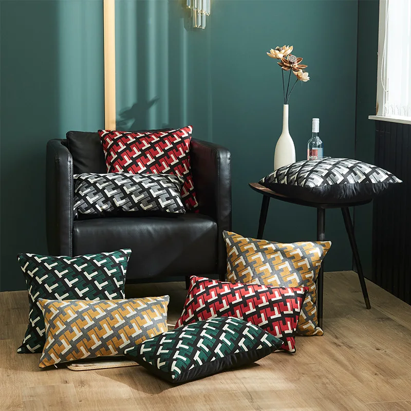Sale Yarn-Dyed Household Sofa Cushion Cover Comfortable Soft European Pillow Cover without Core
Sale Yarn-Dyed Household Sofa Cushion Cover Comfortable Soft European Pillow Cover without Core