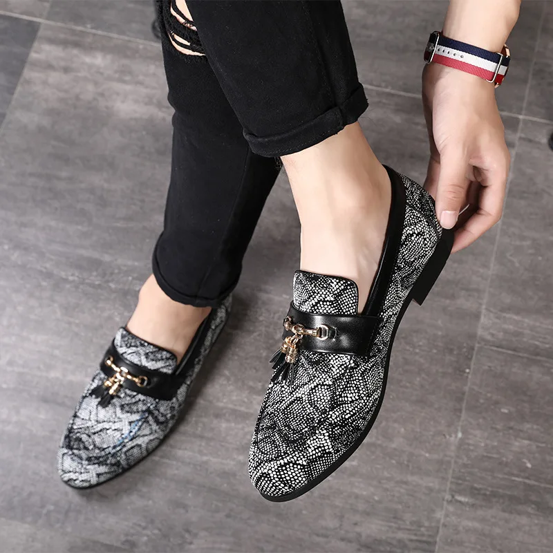 Nice RED Black Dress Shoes Leather Shoes Nightclub Christmas Party Shoes Formal Shoes Men Zapatos De Hombre De Vestir Formal
Nice RED Black Dress Shoes Leather Shoes Nightclub Christmas Party Shoes Formal Shoes Men Zapatos De Hombre De Vestir Formal