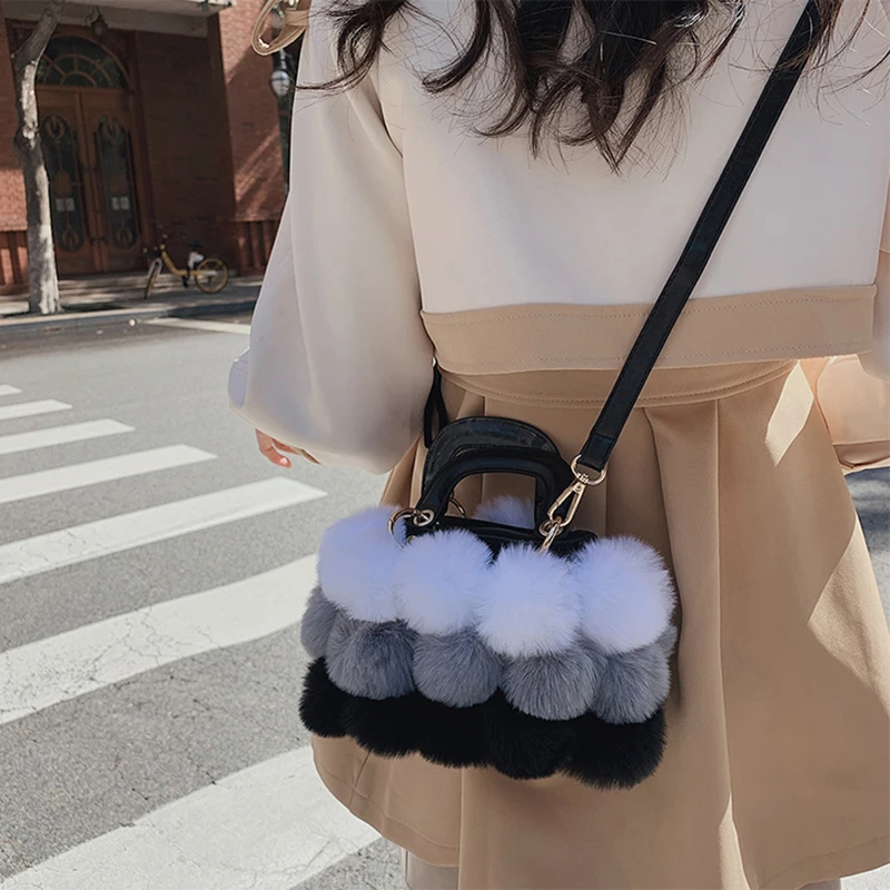 Сумка кросс-боди Женская из мягкого искусственного меха, зима 2021 
Сумка кросс-боди Женская из мягкого искусственного меха, зима 2021
