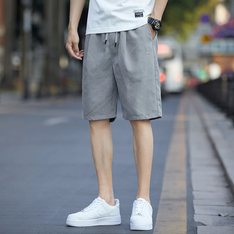 Casual shorts men's 2021 summer wear loose and thin trendy sports pants all-match beach pants
Casual shorts men's 2021 summer wear loose and thin trendy sports pants all-match beach pants