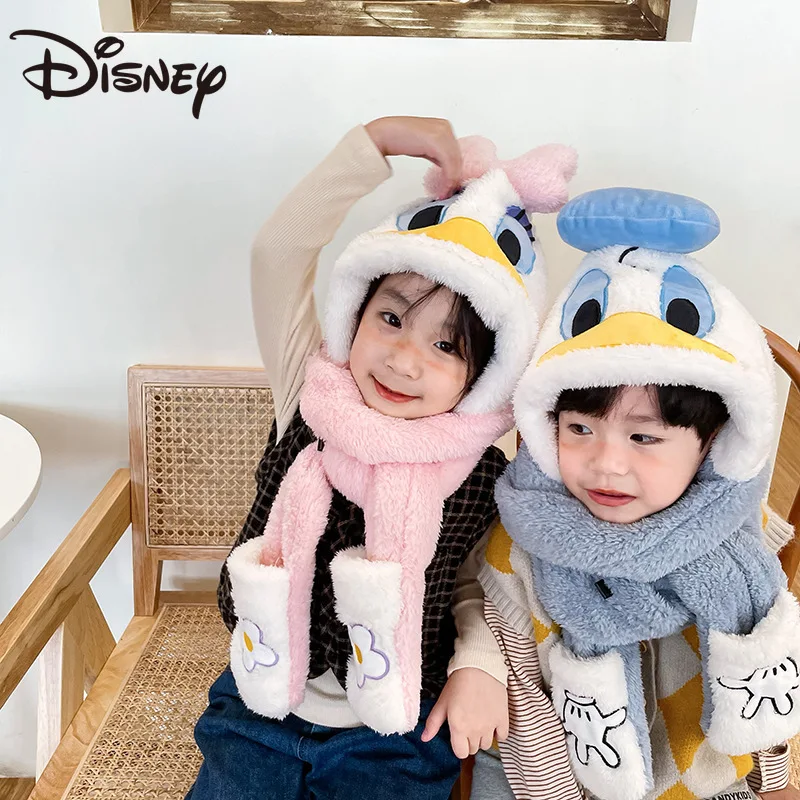 Disney Mickey Hat Scarf Gloves Three-piece Set One Girl Winter Donald Duck Children's Warm Siamese Bib Windproof Thickening
Disney Mickey Hat Scarf Gloves Three-piece Set One Girl Winter Donald Duck Children's Warm Siamese Bib Windproof Thickening