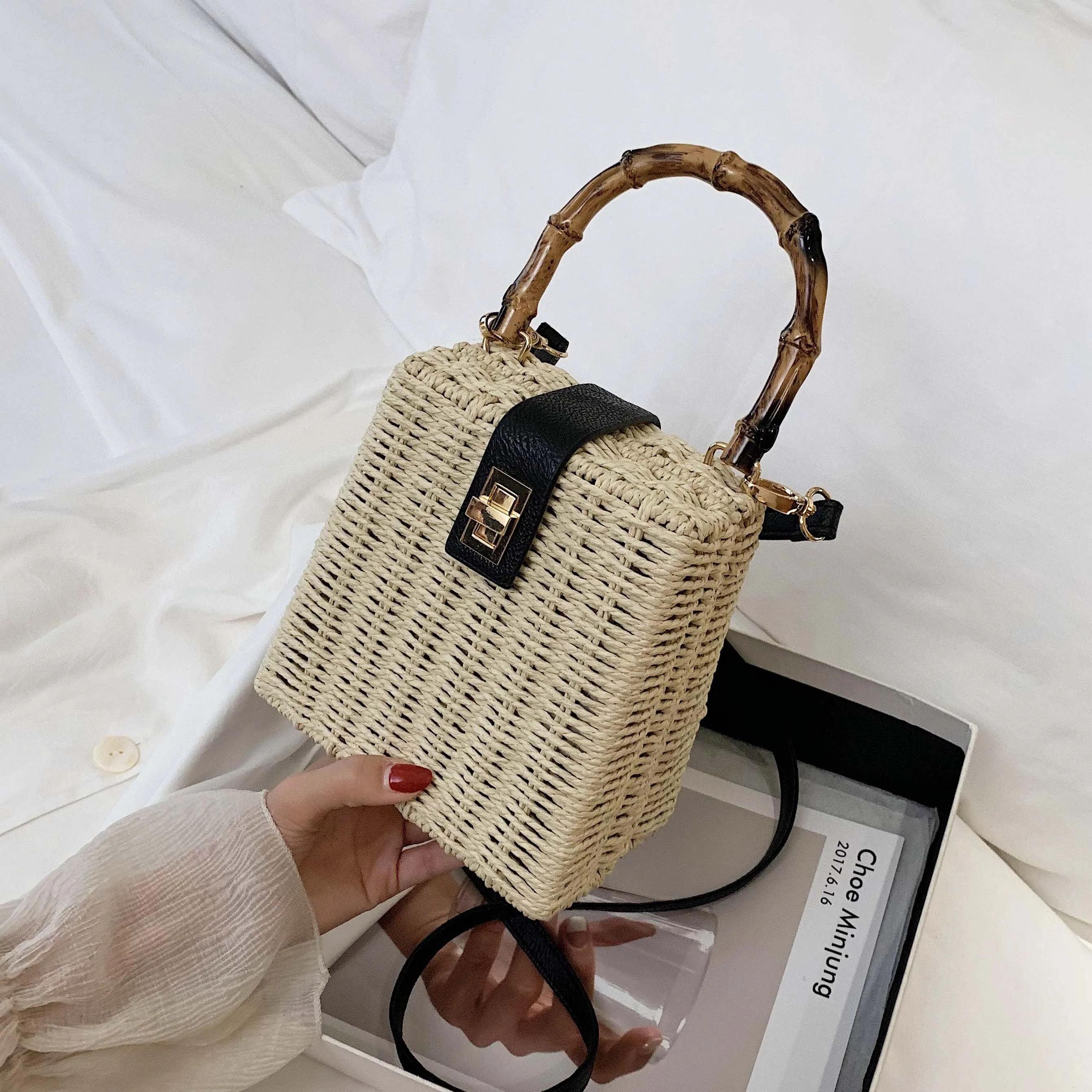 Плетеная маленькая сумка-тоут Новинка лета 2021 качественная женская дизайнерская