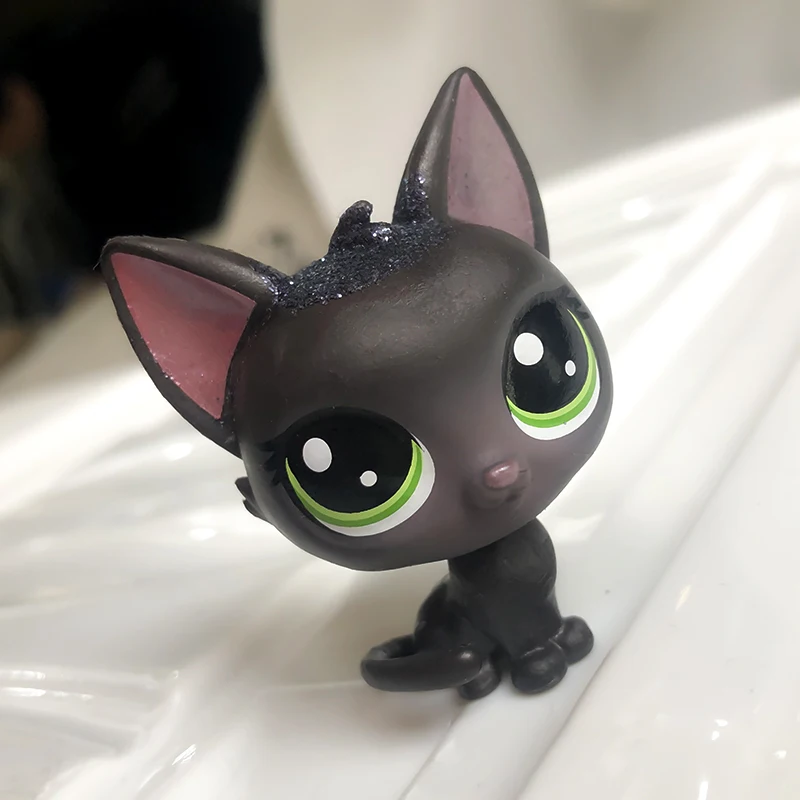 FGHGF Pet shop Rare Collections Figure Black Cat Animals Loose Cute Kid Toys Figure Y20010701
FGHGF Pet shop Rare Collections Figure Black Cat Animals Loose Cute Kid Toys Figure Y20010701