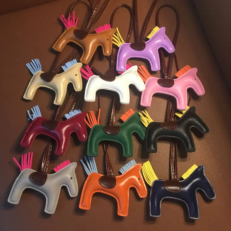 Zaraing Cute Tassel Pony Leather Bag Pendant Creative Fashion Gift Pendant Car Keychain Handbag Accessories Ornaments Faux Fur
Zaraing Cute Tassel Pony Leather Bag Pendant Creative Fashion Gift Pendant Car Keychain Handbag Accessories Ornaments Faux Fur
