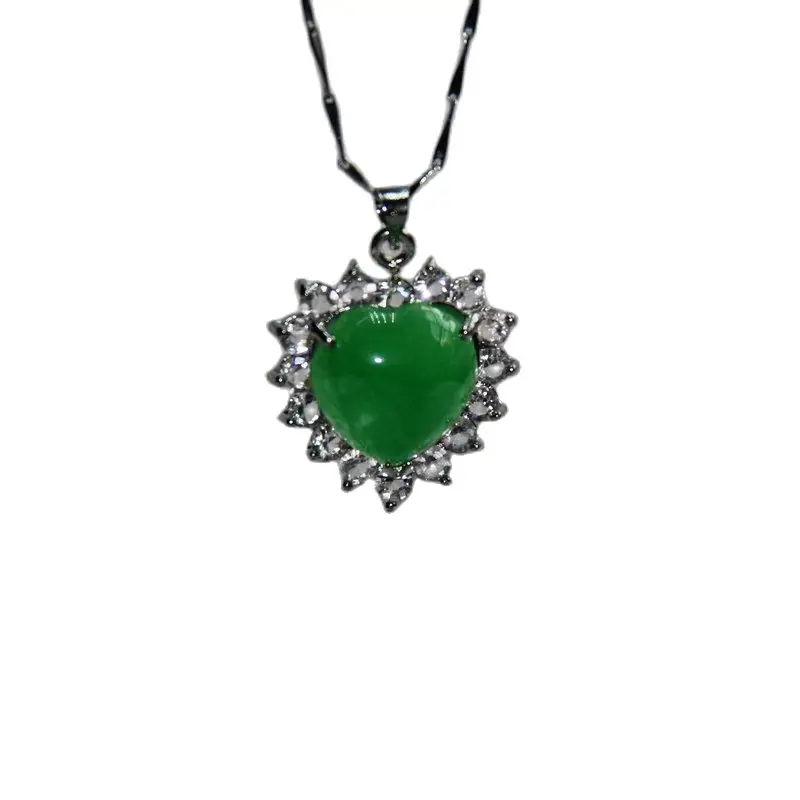 Heart-shaped diamond full Diamond Pendant Necklace Fashion jade Malay girl's love
Heart-shaped diamond full Diamond Pendant Necklace Fashion jade Malay girl's love