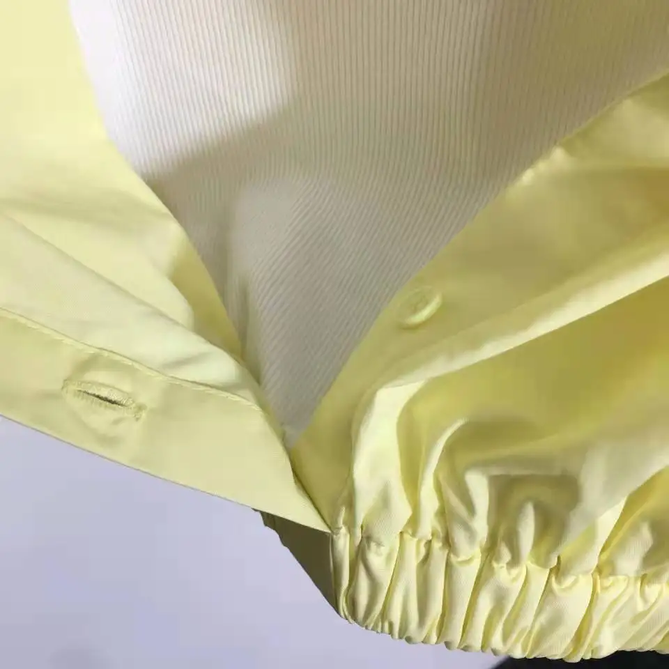 2021 Autumn New Fake Two-piece Sports Top European and American Trend Women's Classic Yellow Polyester and Cotton Fabric S M L
2021 Autumn New Fake Two-piece Sports Top European and American Trend Women's Classic Yellow Polyester and Cotton Fabric S M L