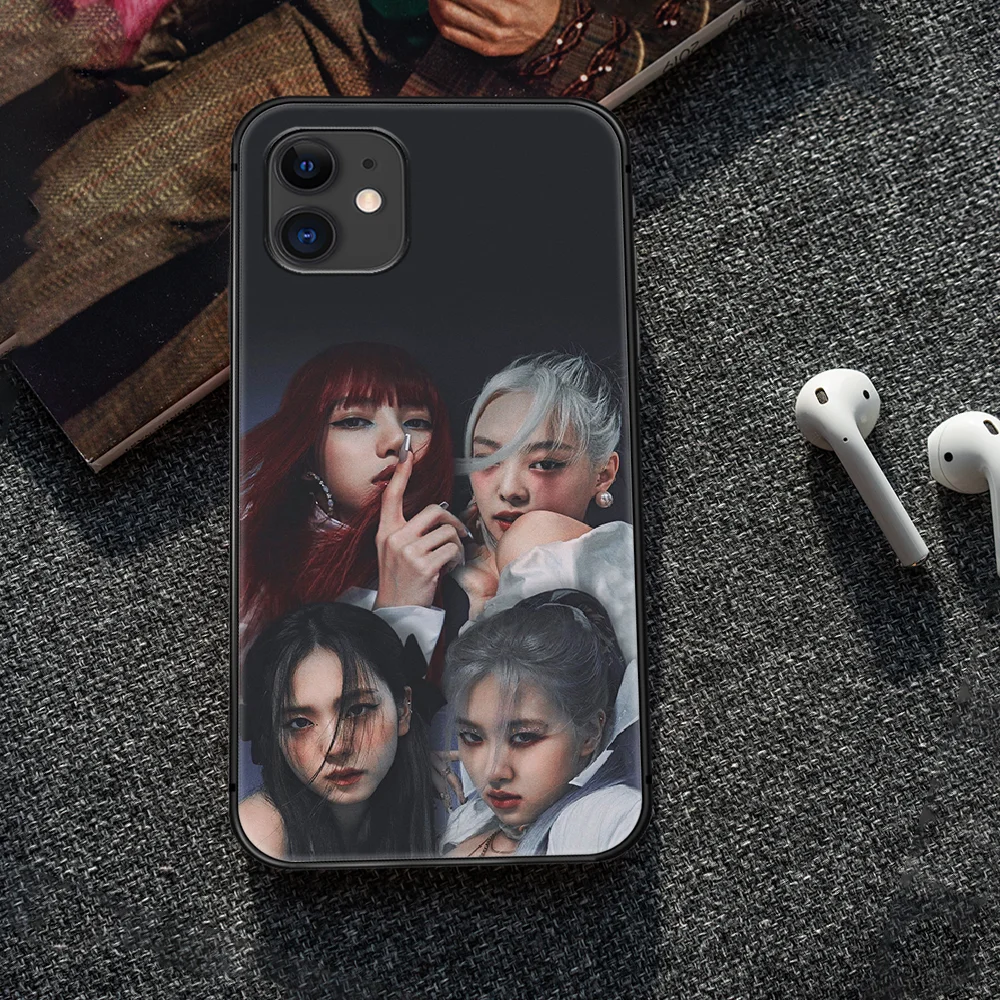BLACKPINKS KPOP Phone Case Cover Hull For iphone 5 5s se 2020 6 6s 7 8 12 mini plus X XS XR 11 PRO MAX black Cover Pretty Prime
BLACKPINKS KPOP Phone Case Cover Hull For iphone 5 5s se 2020 6 6s 7 8 12 mini plus X XS XR 11 PRO MAX black Cover Pretty Prime