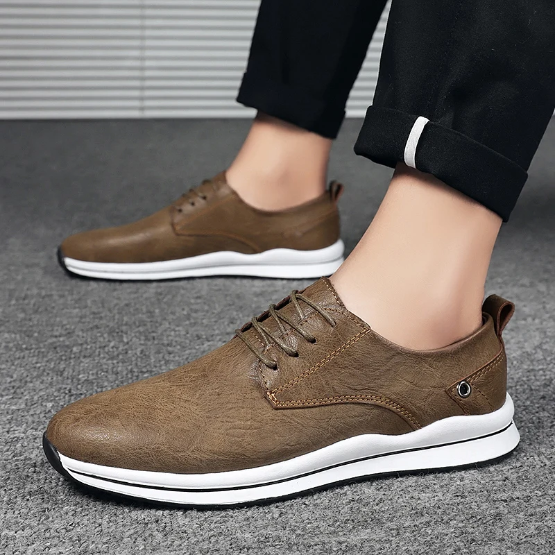 Men's casual leather shoes casual all-match daily wear round toe straps, flat bottom driving, outdoor men's leather shoes
Men's casual leather shoes casual all-match daily wear round toe straps, flat bottom driving, outdoor men's leather shoes