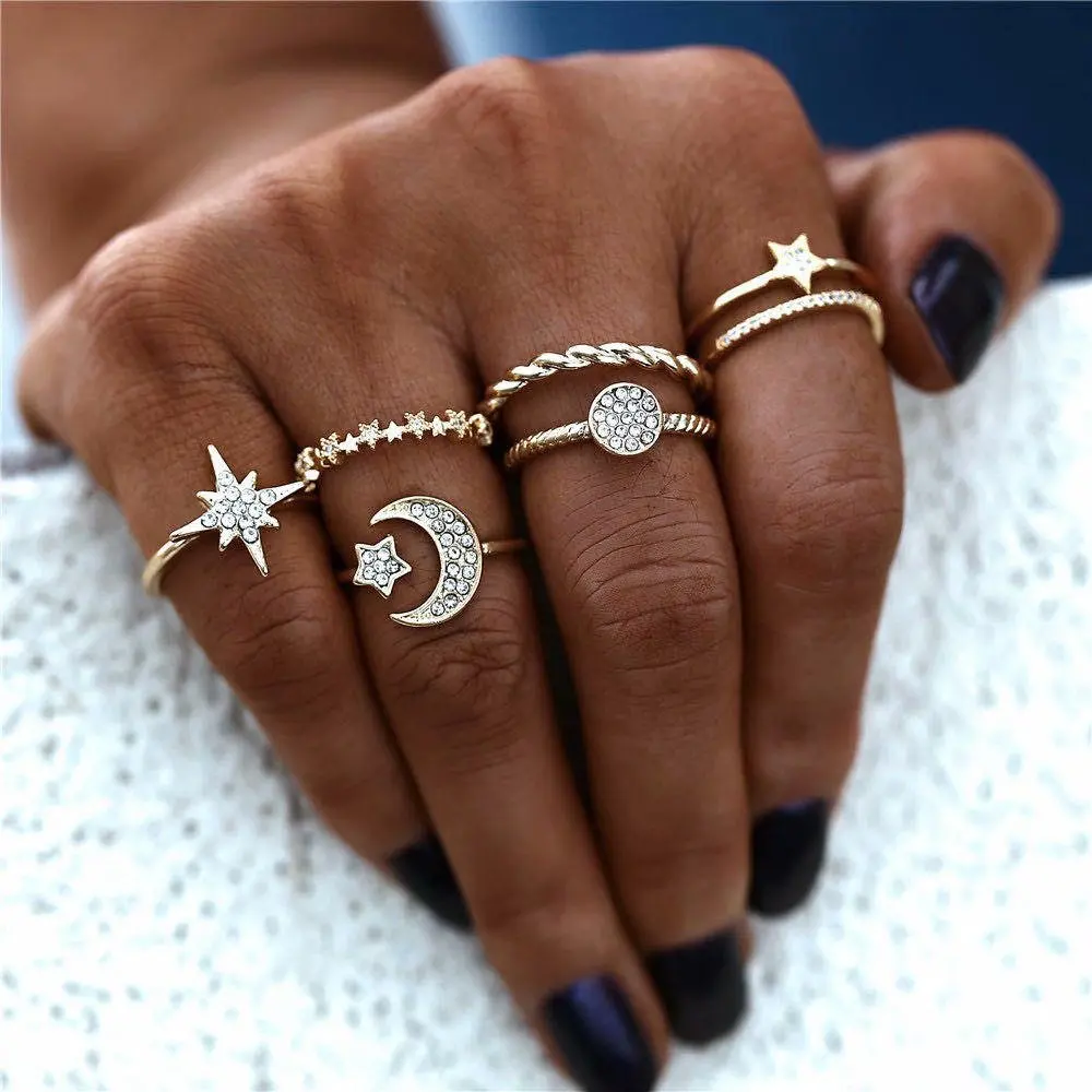 New Hot Simple Style Fashion Golden Moon Star Circle Ring Set Inlaid Cubic Zirconia Ring Party Jewelry Anniversary Gift
New Hot Simple Style Fashion Golden Moon Star Circle Ring Set Inlaid Cubic Zirconia Ring Party Jewelry Anniversary Gift