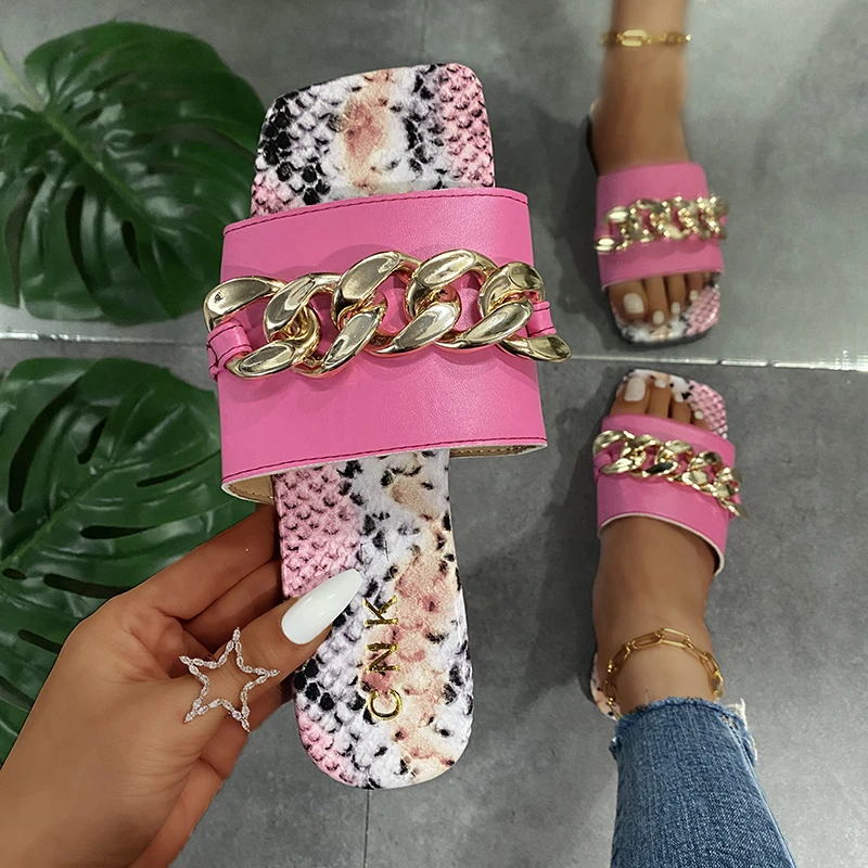 2021 Casual Slippers Women Summer Fashion Serpentine Flat Ladies Slides Non-slip Designer Slippers Outdoor Flip Flops Sandals
2021 Casual Slippers Women Summer Fashion Serpentine Flat Ladies Slides Non-slip Designer Slippers Outdoor Flip Flops Sandals