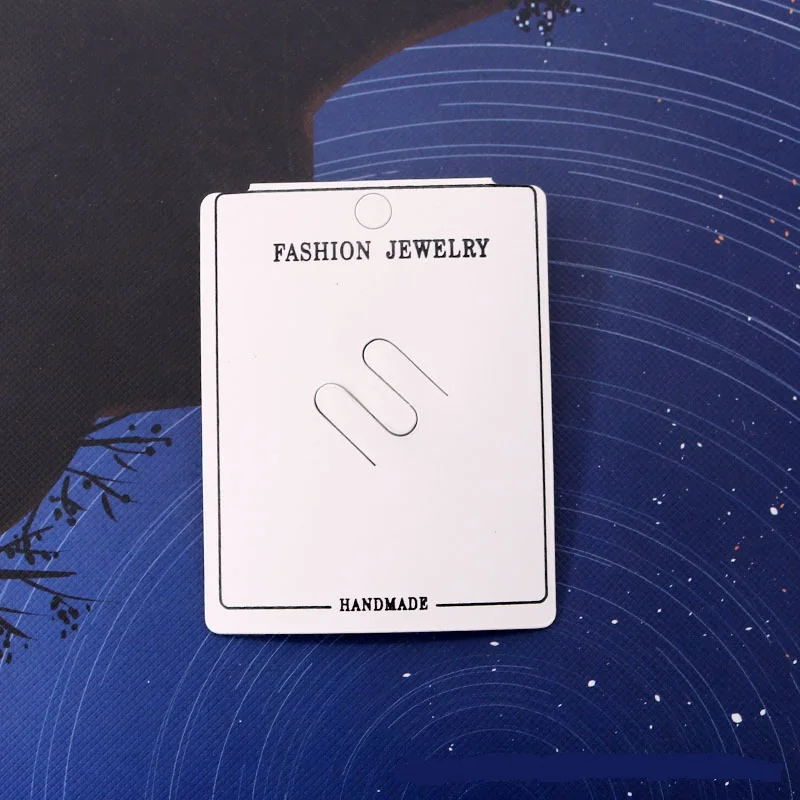 100Pcs Wholesaler Fashion Jewelry Card Brooch Card White PVC for Display 5.6*7.1cm Hand Tag
100Pcs Wholesaler Fashion Jewelry Card Brooch Card White PVC for Display 5.6*7.1cm Hand Tag