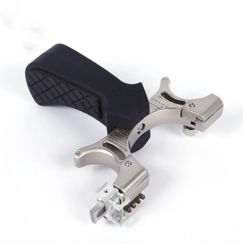 Alloy slingshot fast pressing flat rubber band highlight fiber outdoor hunting sports rubber band slingshot catapult
Alloy slingshot fast pressing flat rubber band highlight fiber outdoor hunting sports rubber band slingshot catapult