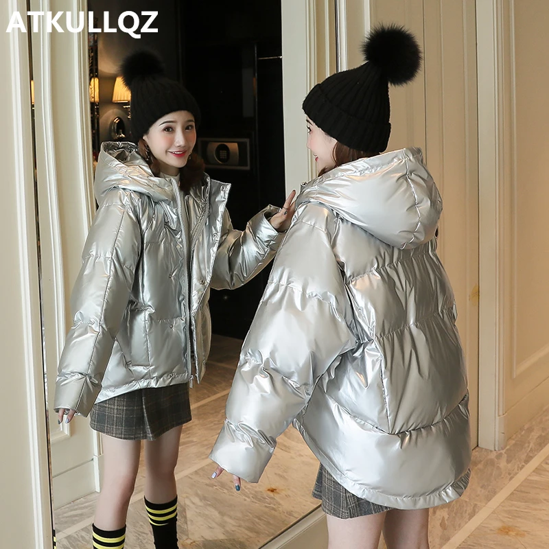 High quality hot sale short cotton clothing women winter Korean version bright fabric coat hooded thick personality woman coat
High quality hot sale short cotton clothing women winter Korean version bright fabric coat hooded thick personality woman coat