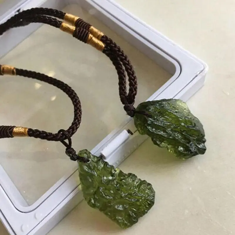 Natural Green Gem Moldavite Meteorite Necklace Impact Sweater Shape Pendant Random Czech Chain Necklace Glass
Natural Green Gem Moldavite Meteorite Necklace Impact Sweater Shape Pendant Random Czech Chain Necklace Glass