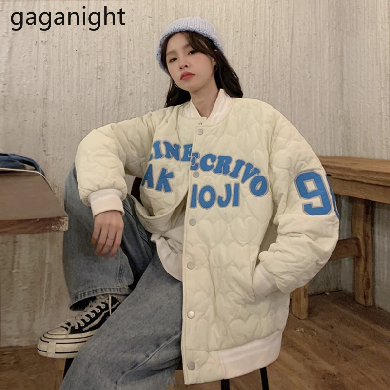 Gaganight женские парки 2021 осень и зима новые Ins корейские шикарные Csaual печатные буквы свободные Bf бейсбольная мягкая куртка женская
Gaganight женские парки 2021 осень и зима новые Ins корейские шикарные Csaual печатные буквы свободные Bf бейсбольная мягкая куртка женская