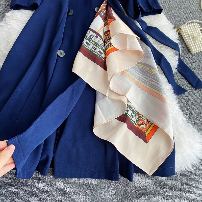 Autumn 2021 Retro High End Professional Temperament Fashion Silk Scarf Double Breasted Suit Knee Length Dress D083
Autumn 2021 Retro High End Professional Temperament Fashion Silk Scarf Double Breasted Suit Knee Length Dress D083