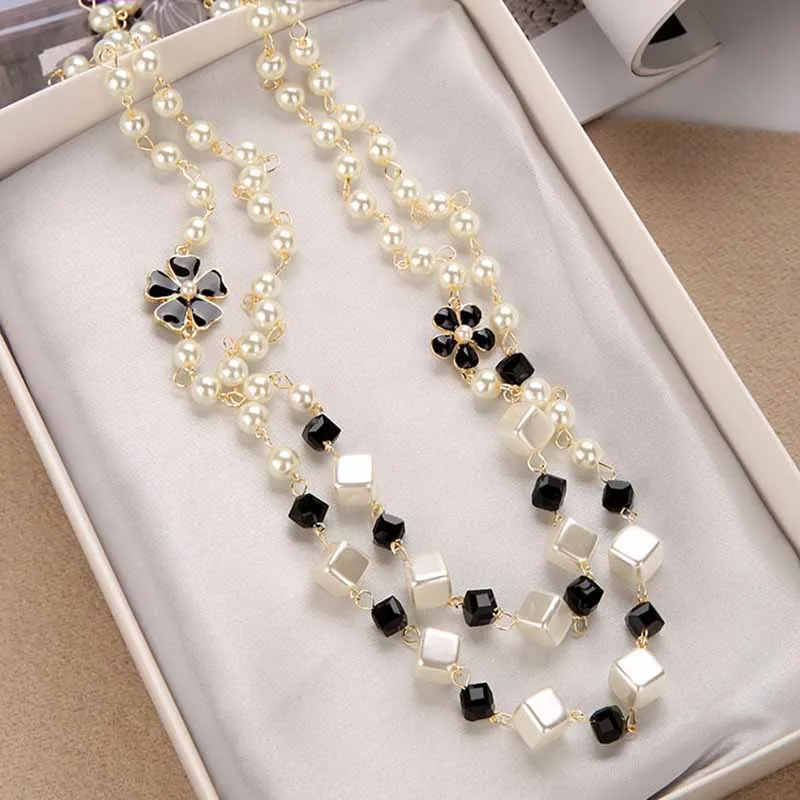 Korean Long Pearl Necklace Multi Layer Number 5 Sweater Chain Female Accessories Clothing Pendant Jewelry
Korean Long Pearl Necklace Multi Layer Number 5 Sweater Chain Female Accessories Clothing Pendant Jewelry