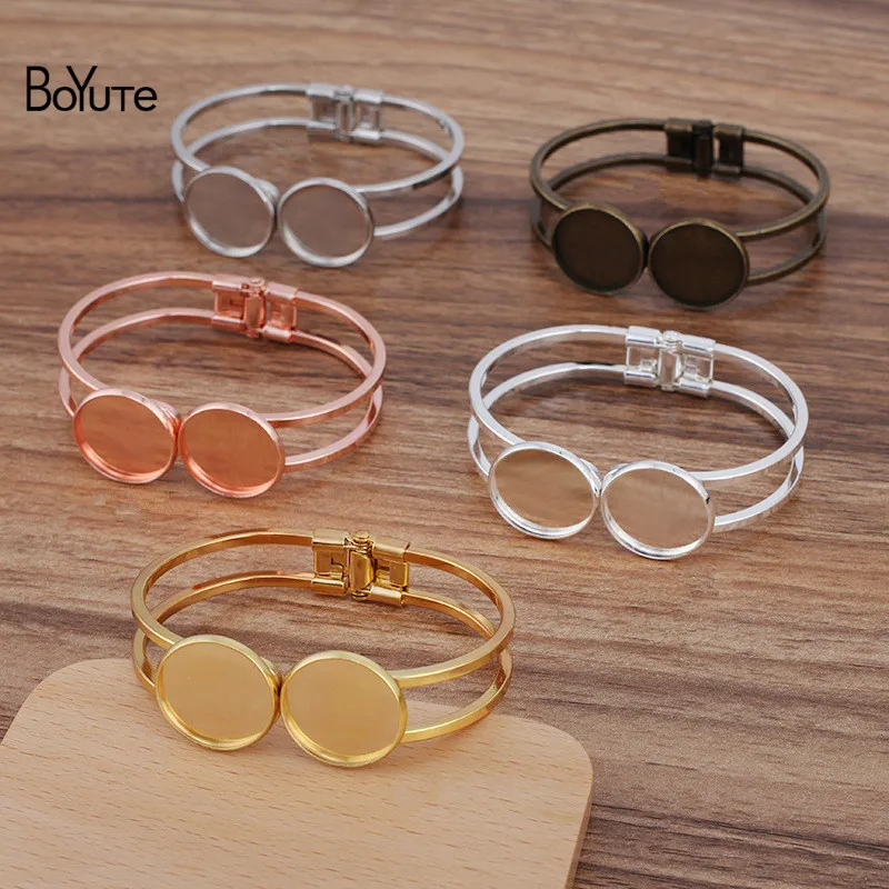 BoYuTe (5 Pieces/Lot) 65*60MM Metal Brass Bracelet Base with 20MM Blank Tray Bezel Diy Handmade Jewelry Accessories
BoYuTe (5 Pieces/Lot) 65*60MM Metal Brass Bracelet Base with 20MM Blank Tray Bezel Diy Handmade Jewelry Accessories