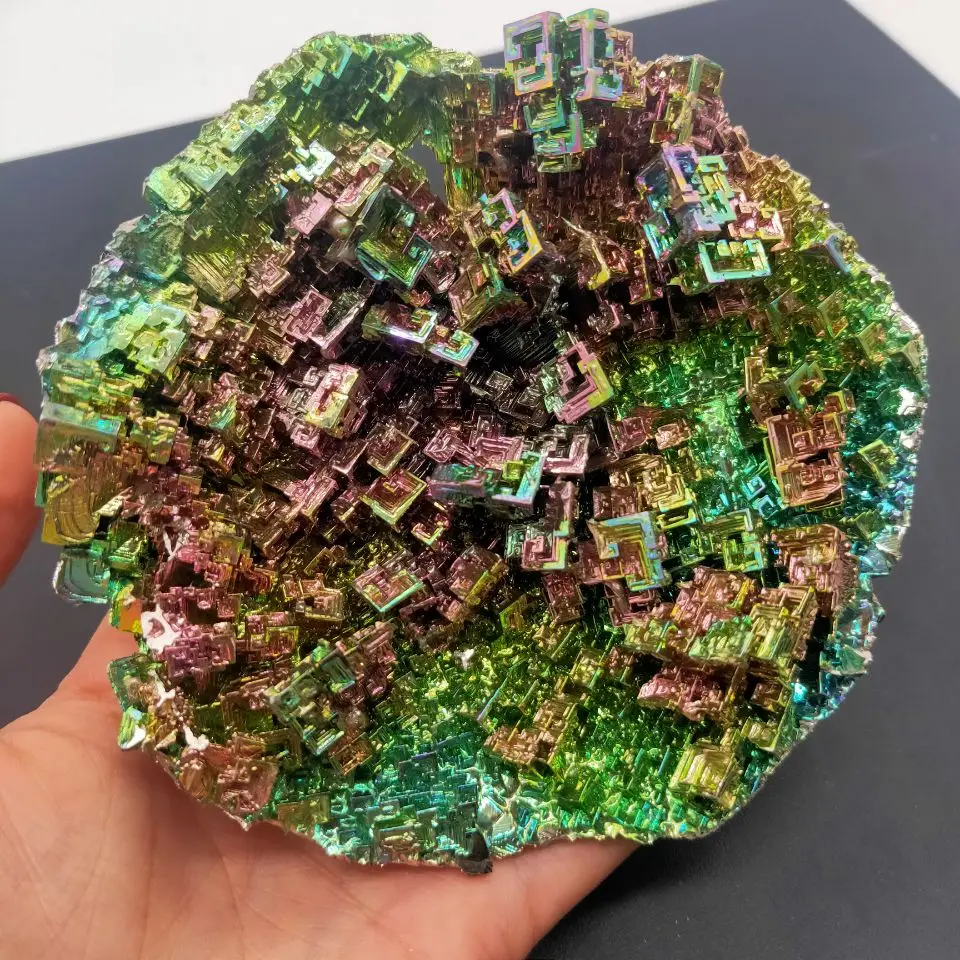 1pcs Beautiful Natural Bismuth Ore Intact Bowl Shape Stone Mineral Specimen Rainbow Colorful Decoration
1pcs Beautiful Natural Bismuth Ore Intact Bowl Shape Stone Mineral Specimen Rainbow Colorful Decoration
