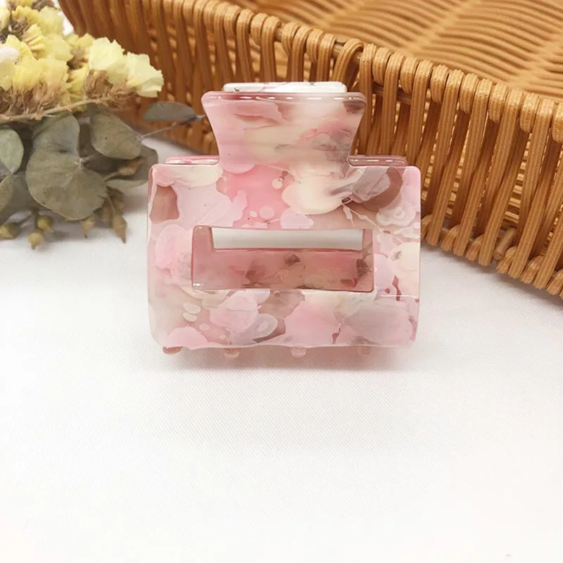 Korean Summer Graffiti Acrylic Hair Claw Girls Hair Accessories Hair Crab Women Hair Ornaments Headwear Hairgrip Hairpins Clips
Korean Summer Graffiti Acrylic Hair Claw Girls Hair Accessories Hair Crab Women Hair Ornaments Headwear Hairgrip Hairpins Clips