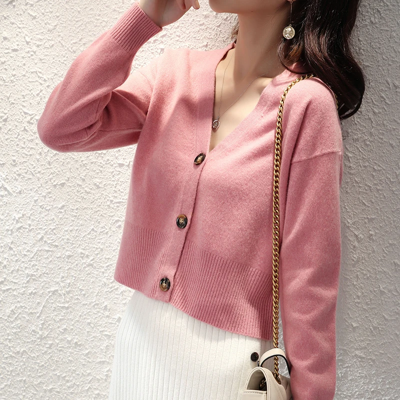 Knitted Cardigan Sweater Women Top Autumn Winter Button Sweater Short Soft Sweater Ladies Clothes 2021New Black Blue Hembra Ropa
Knitted Cardigan Sweater Women Top Autumn Winter Button Sweater Short Soft Sweater Ladies Clothes 2021New Black Blue Hembra Ropa