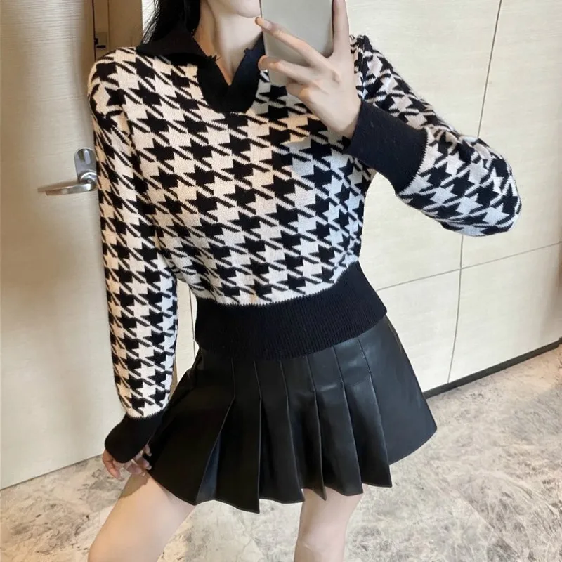 French V-Neck long sleeve women's autumn winter 2020 new Korean qianniaoge high waist short top fashion
French V-Neck long sleeve women's autumn winter 2020 new Korean qianniaoge high waist short top fashion