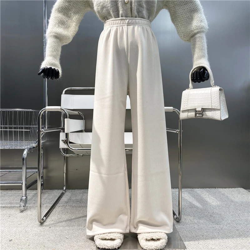 New Brand Original Design 2021 Lazy Wind High Waist Loose And Thin Wide Leg Floor Mops Solid Color Vertical Casual Pants
New Brand Original Design 2021 Lazy Wind High Waist Loose And Thin Wide Leg Floor Mops Solid Color Vertical Casual Pants