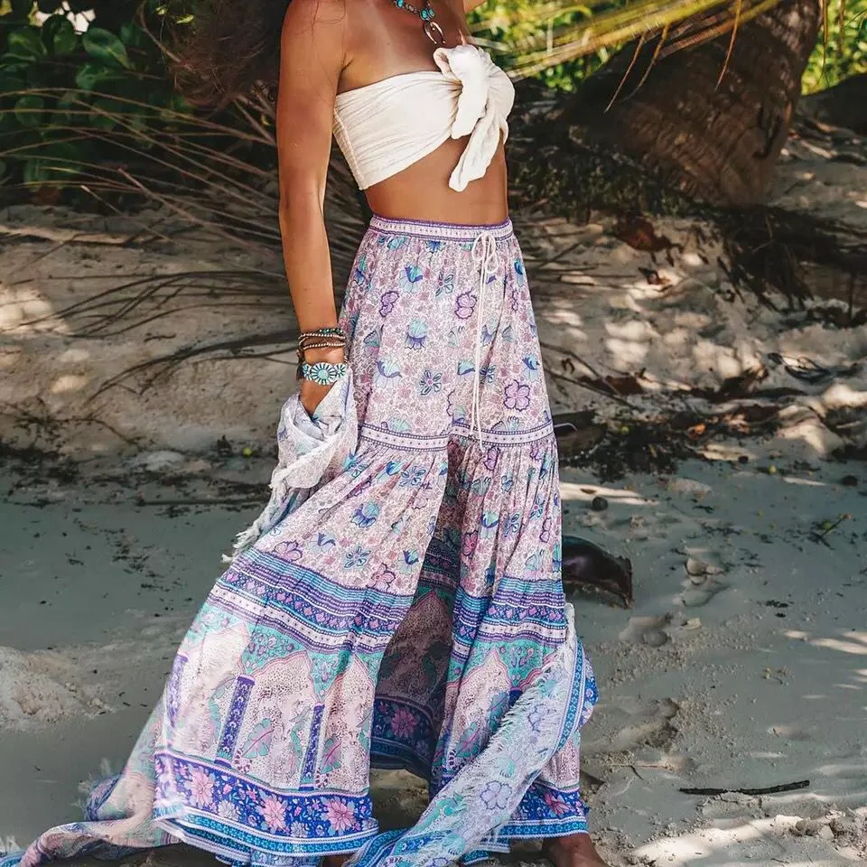 Ladies hippie purple lilac positioning printing print elastic belt beach bohemian pleated skirt high stretch waist ruffle skirt
Ladies hippie purple lilac positioning printing print elastic belt beach bohemian pleated skirt high stretch waist ruffle skirt