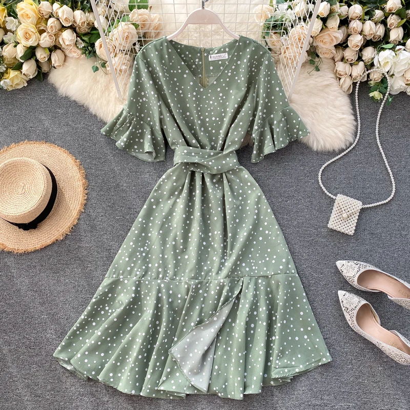 Beach Elegant Print Dress women 2020 New Summer Sweet vintage Lace-up Waist Slim Retro midi Ruffle Dress for Women vestidos
Beach Elegant Print Dress women 2020 New Summer Sweet vintage Lace-up Waist Slim Retro midi Ruffle Dress for Women vestidos