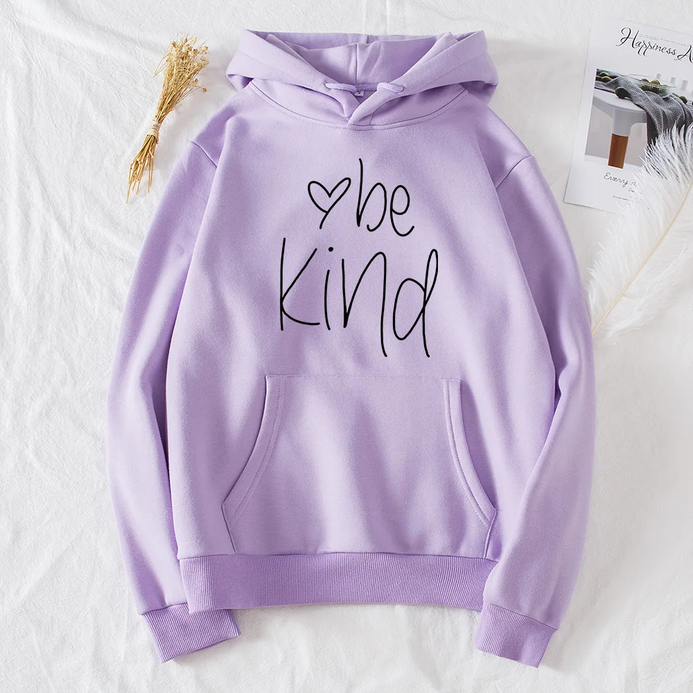 Женская толстовка с капюшоном и принтом Be Kind, милая Толстовка в стиле хип-хоп, милые женские пуловеры большого размера в стиле Харадзюку
Женская толстовка с капюшоном и принтом Be Kind, милая Толстовка в стиле хип-хоп, милые женские пуловеры большого размера в стиле Харадзюку