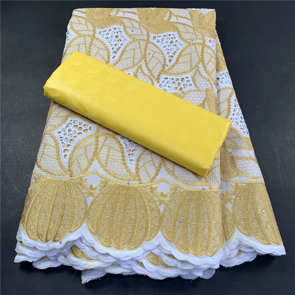 High Quality African Nigerian Tulle Lace Fabric Wedding Party Gown Dress Swiss100% Cotton Fabric Embroidered Damask 5Yards
High Quality African Nigerian Tulle Lace Fabric Wedding Party Gown Dress Swiss100% Cotton Fabric Embroidered Damask 5Yards