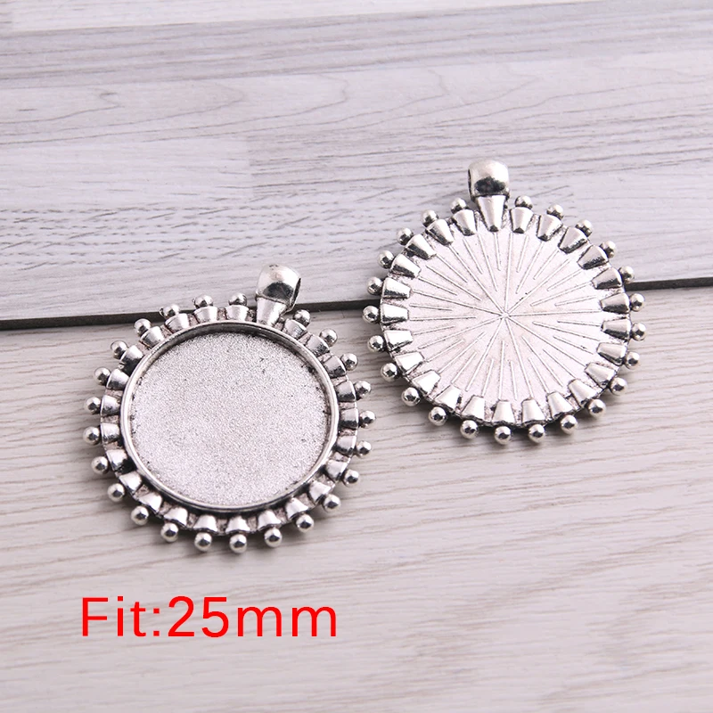SWEET BELL 16pcs 25mm Inner Size Antique Pierced Style Cabochon Base Setting Charms Pendant
SWEET BELL 16pcs 25mm Inner Size Antique Pierced Style Cabochon Base Setting Charms Pendant