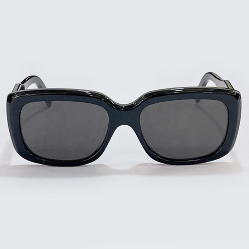 2021 Large Frame Rectangle Sunglasses Women Brand Designer Fashion Square Sun Glasses Female Oculos De Sol UV400 
2021 Large Frame Rectangle Sunglasses Women Brand Designer Fashion Square Sun Glasses Female Oculos De Sol UV400