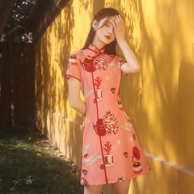 Sweet Girl Mini Qipao Sexy Slim Print Robe Gown Traditional Chinese Women Evening Party Cheongsam Vestidos Summer Dancing Dress
Sweet Girl Mini Qipao Sexy Slim Print Robe Gown Traditional Chinese Women Evening Party Cheongsam Vestidos Summer Dancing Dress