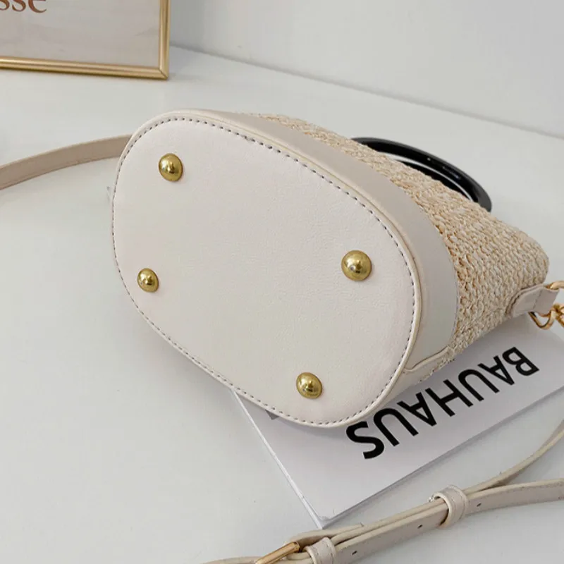 Summer Knitting Straw Bags for Women 2021New Design Small Beach Crossbody Shoulder Bag Female Travel Handbags Clutch Bag
Summer Knitting Straw Bags for Women 2021New Design Small Beach Crossbody Shoulder Bag Female Travel Handbags Clutch Bag